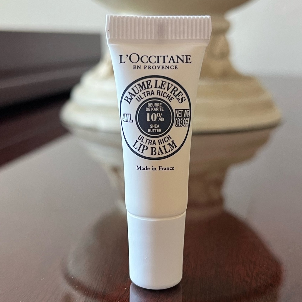 L’Occitane Travel Kit - Picture 11 of 12